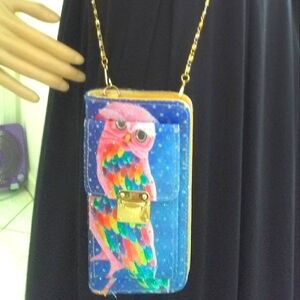 BNWOT BOUTIQUE Vibrant Owl Crossbody Bag FRONT PKT. ZIP AROUND GOLD STRAP CUTE!!